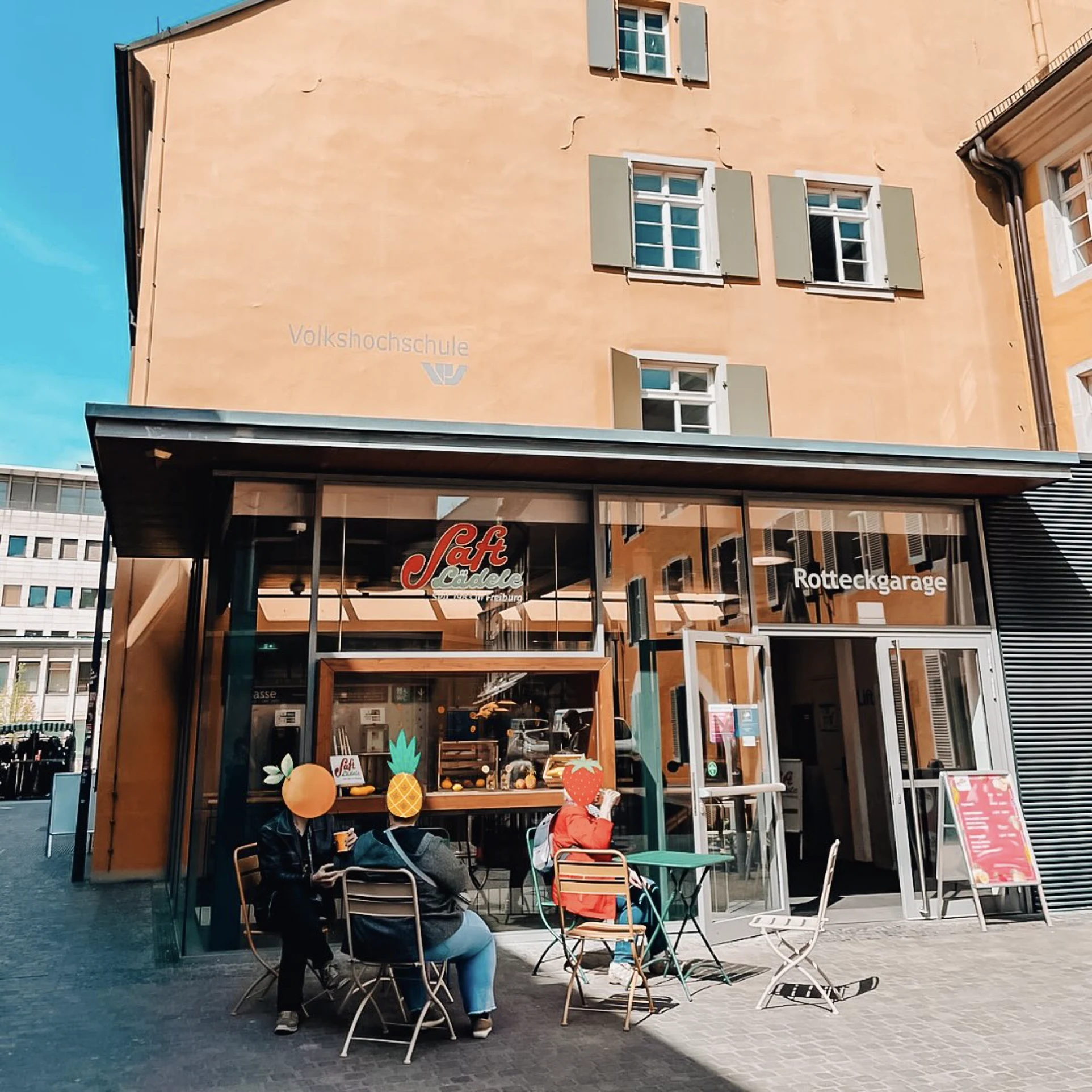 Außenansicht des Saft Lädele am Rotteckring in Freiburg